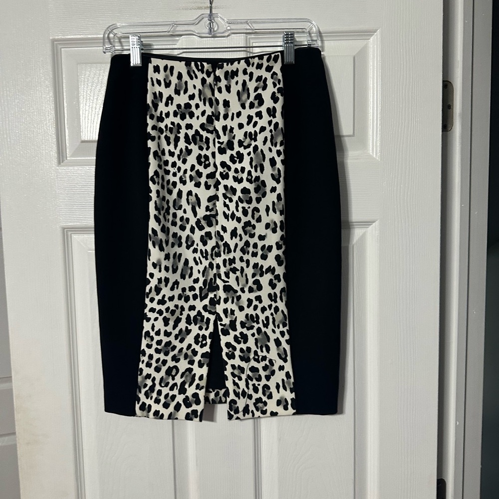 NWT White House Black Market Leopard Print Pencil Skirt - Picture 6 of 14
